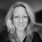 TIK 2024 Referentenportrait Petra Bernhardt